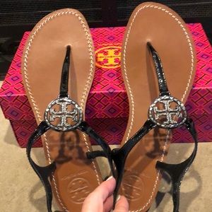 Tory Burch Violet Thong - Patent Calf sandals